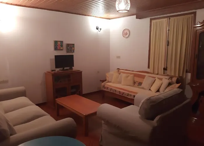 Harbour View Apartment